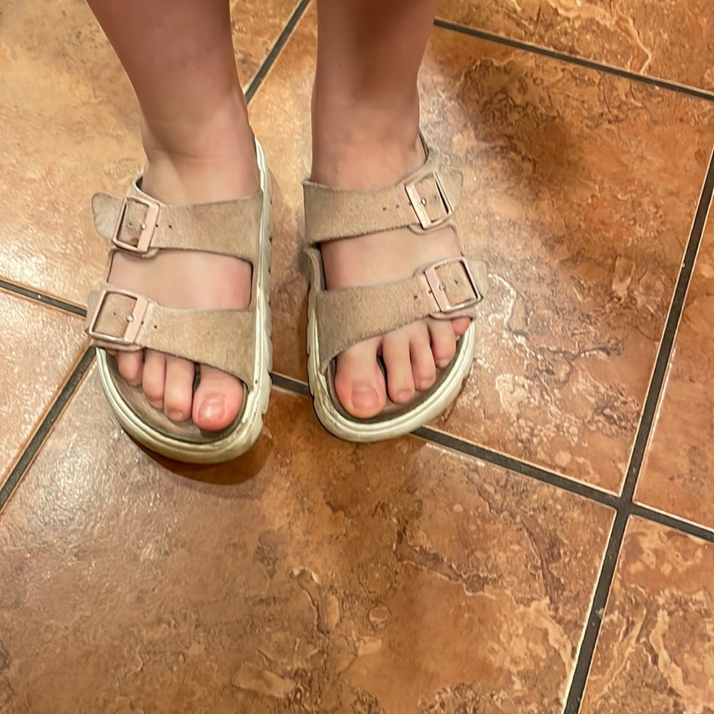 Ladies Birkenstock sandal size 36